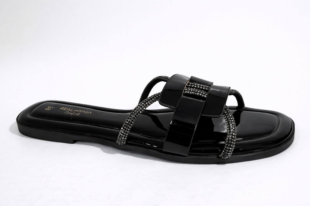 Sandalia flats con pedredia brillante