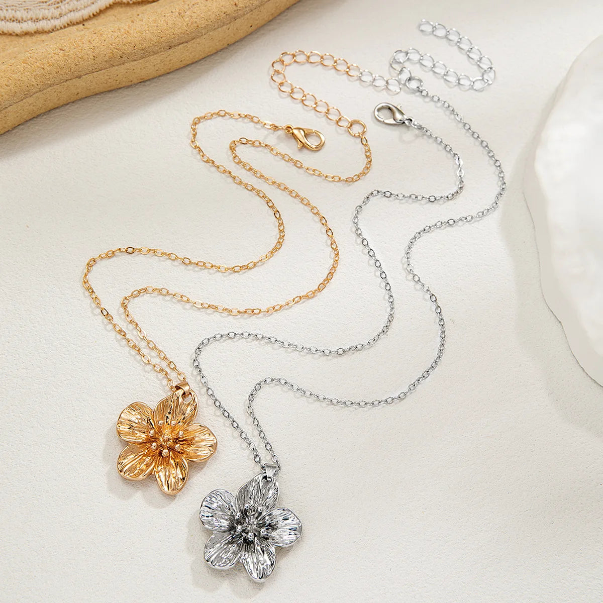 Cadena de flor para dama